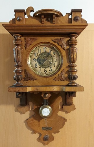 Antike wanduhr - *,