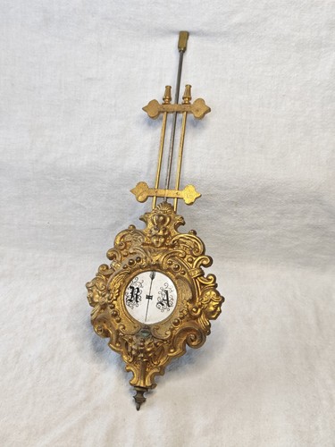 Schöner alter uhrenpendel - schöner,